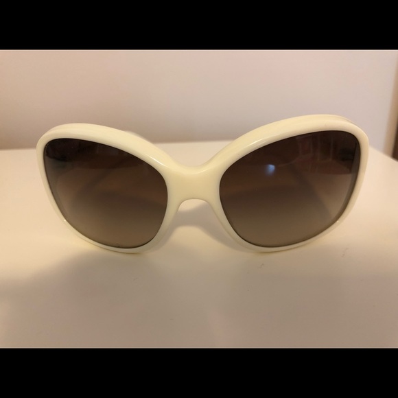 Prada Authentic sunglasses - Picture 3 of 3